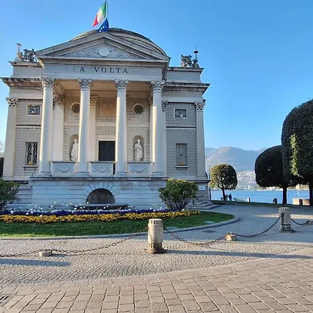 Casa Andrea Daire Como